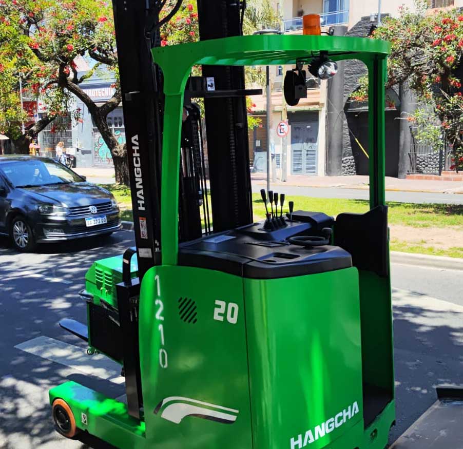 Service de reach truck